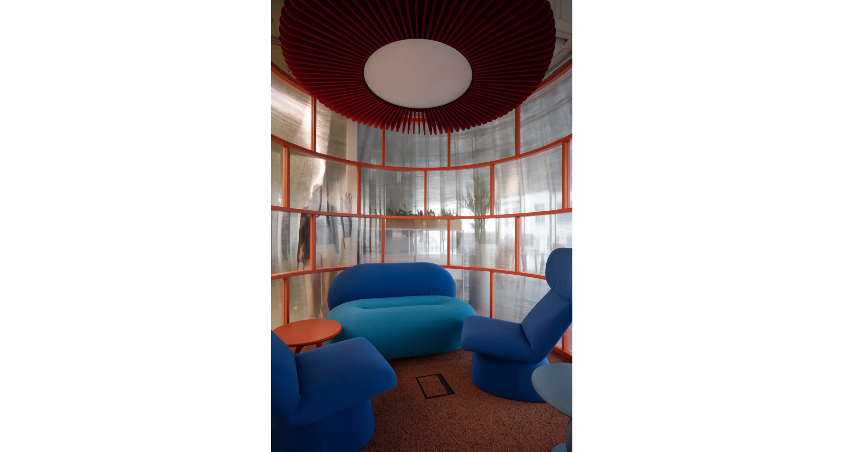flexxica-under-red-sol-acoustic-luminaire.jpg