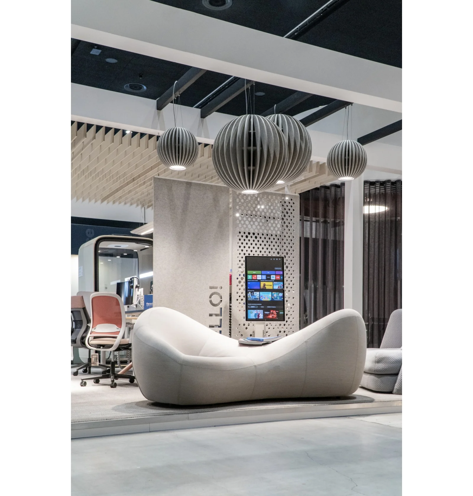 Acoustic lighting ecoPET Globe 5