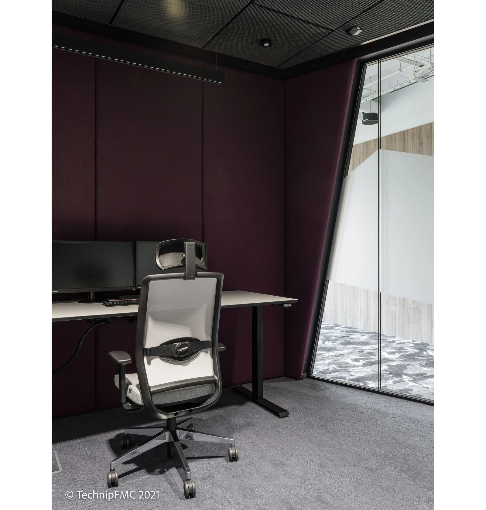 Professional lighting Line 43 Dark Optics 5